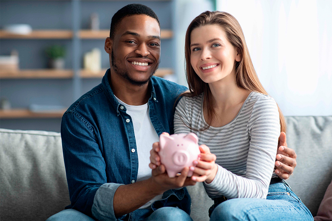 Sem Título 1 0006 Should We Combine Finances