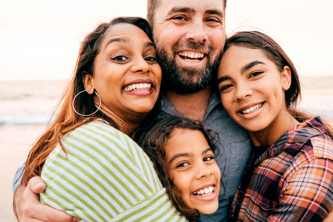 Sem Título 1 0011 P LS SY 12 simple ways to help kids learn about money Hero